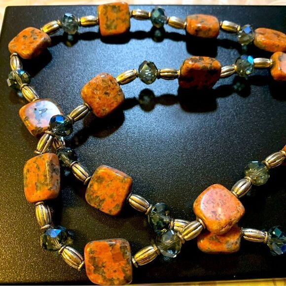 Unakite Jasper & Blue Crystal Necklace 26” Gorgeous - Picture 6 of 8